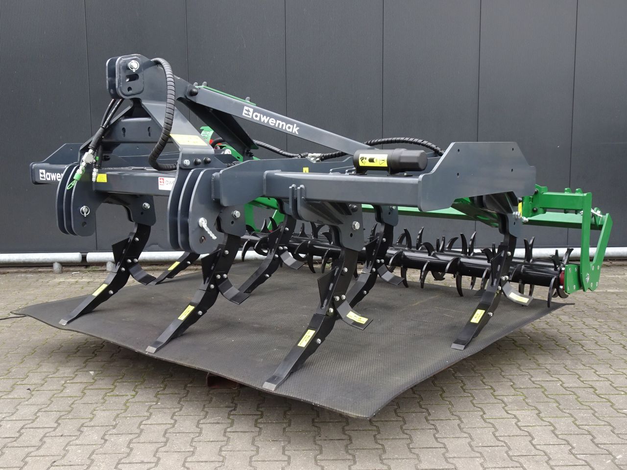 Zware cultivator 3.0M