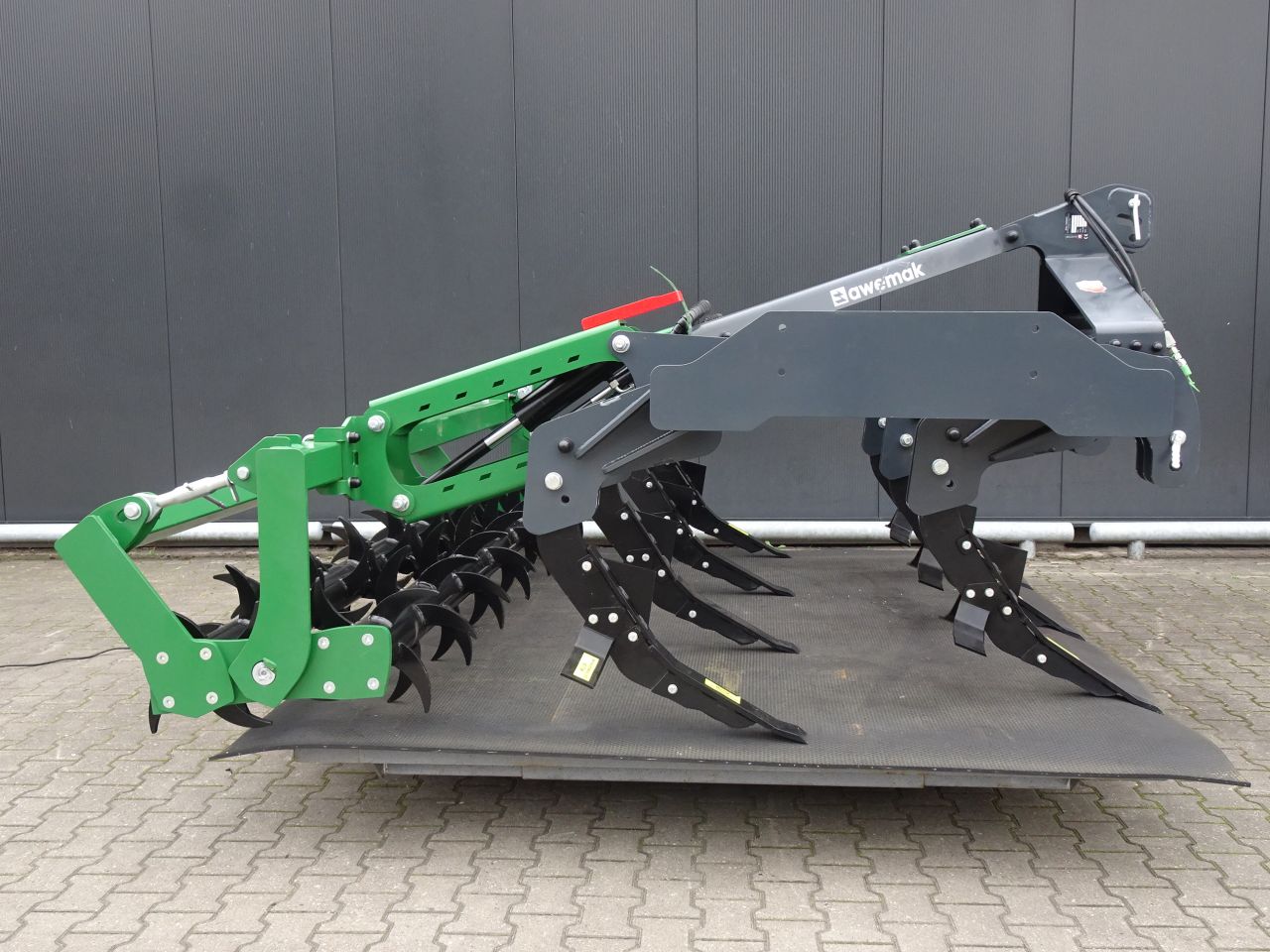 Zware cultivator 3.0M
