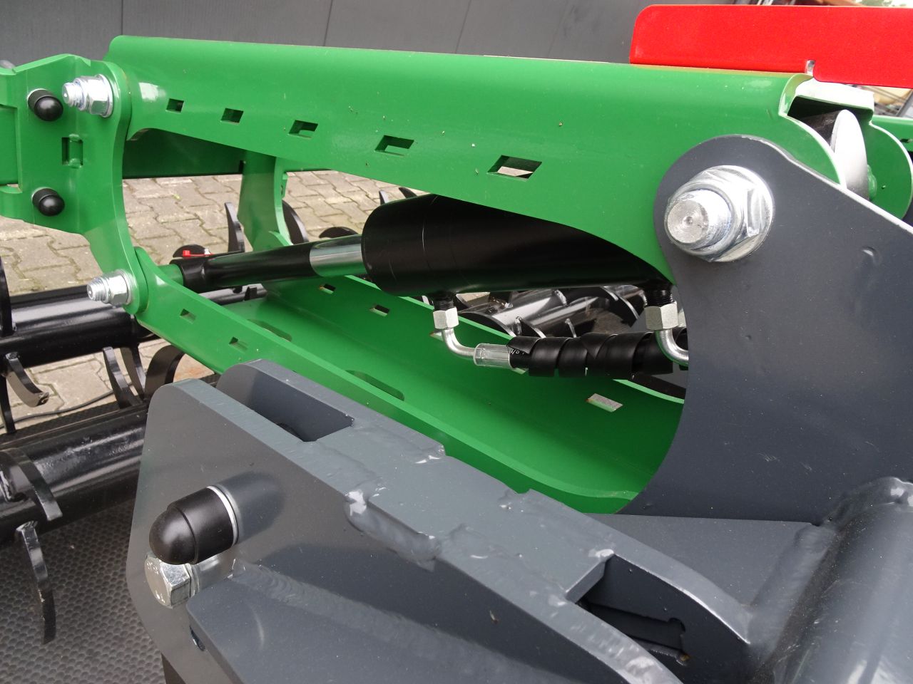 Zware cultivator 3.0M