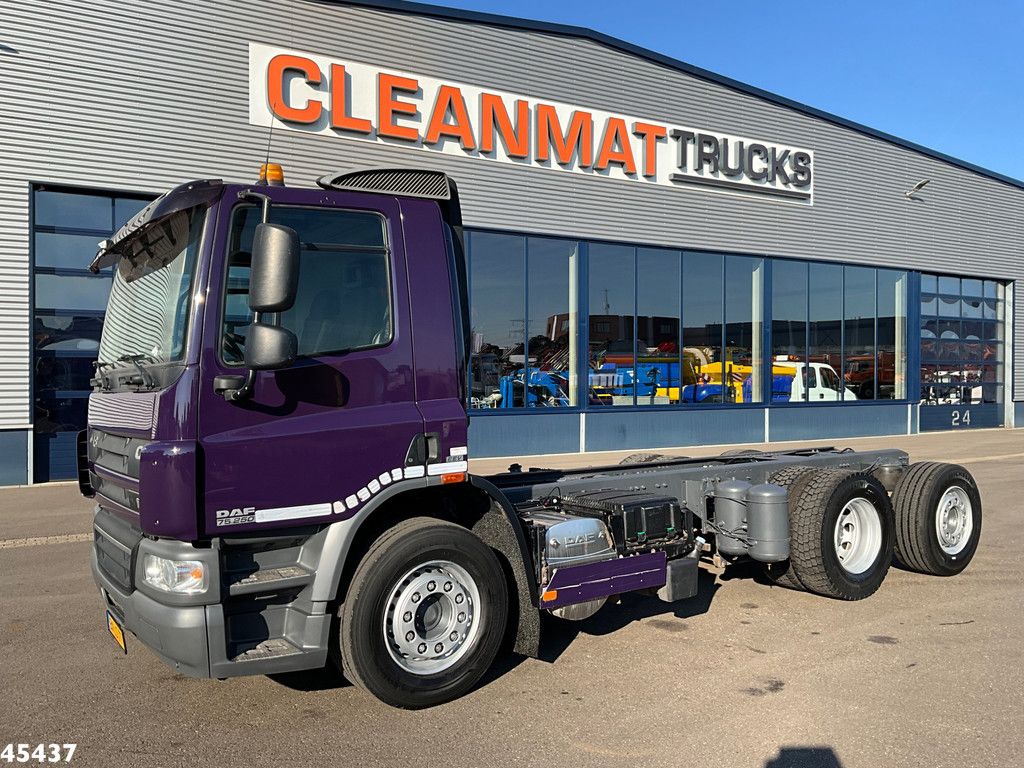 DAF FAN 75 CF 250 Chassis cabine with PTO Just 157.104 km!