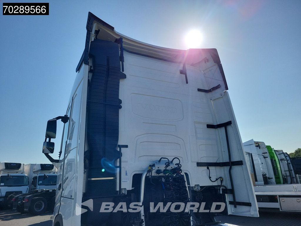 Volvo FH 500 4X2 2xTanks I-ParkCool Navi ACC Euro 6