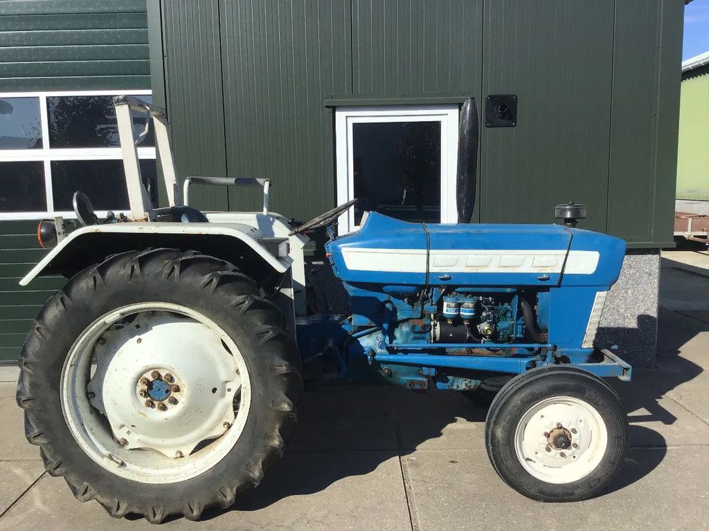 Ford 2000