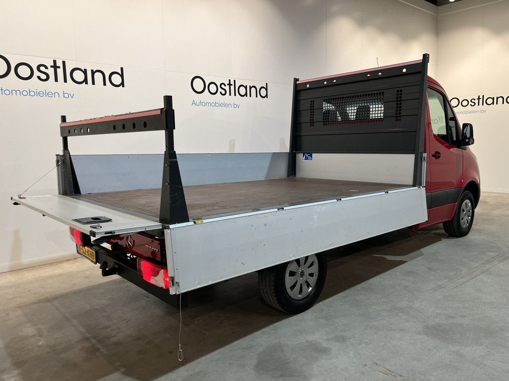 Mercedes-Benz Sprinter 317 CDI L2 RWD Automaat Open Laadbak / Euro 6 / Trekhaak 3500 KG / Airco / Cruise Control / CarPlay / Navigatie / 64.150 KM !!