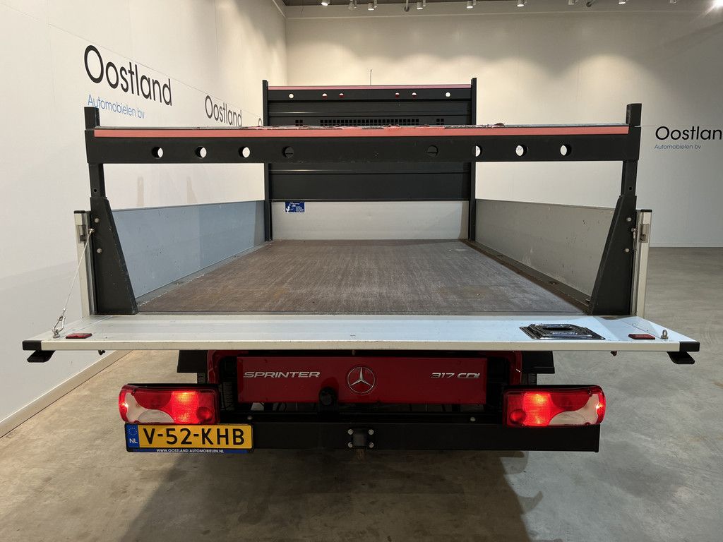 Mercedes-Benz Sprinter 317 CDI L2 RWD Automaat Open Laadbak / Euro 6 / Trekhaak 3500 KG / Airco / Cruise Control / CarPlay / Navigatie / 64.150 KM !!