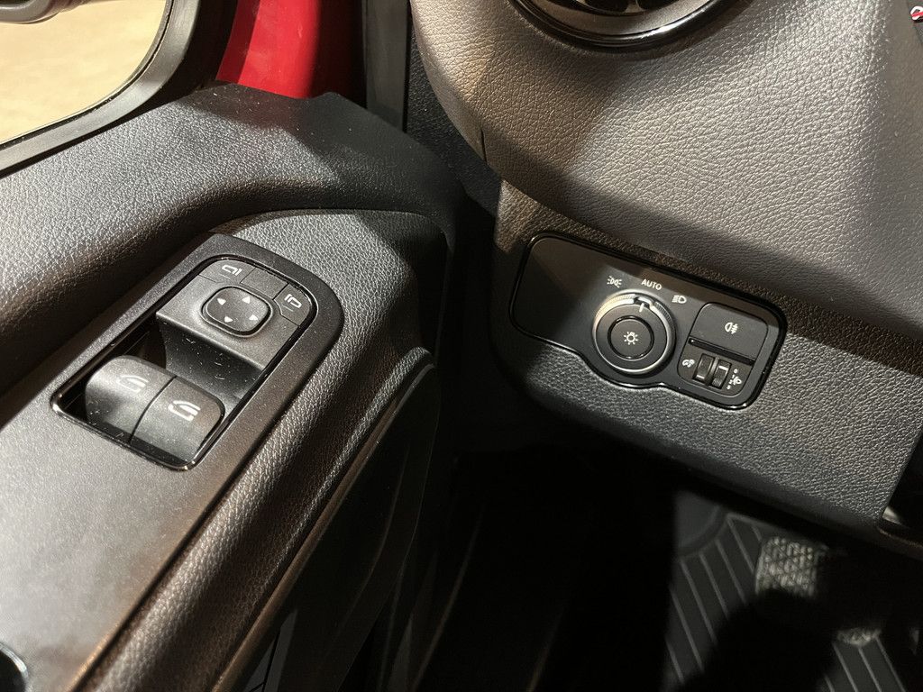 Mercedes-Benz Sprinter 317 CDI L2 RWD Automaat Open Laadbak / Euro 6 / Trekhaak 3500 KG / Airco / Cruise Control / CarPlay / Navigatie / 64.150 KM !!