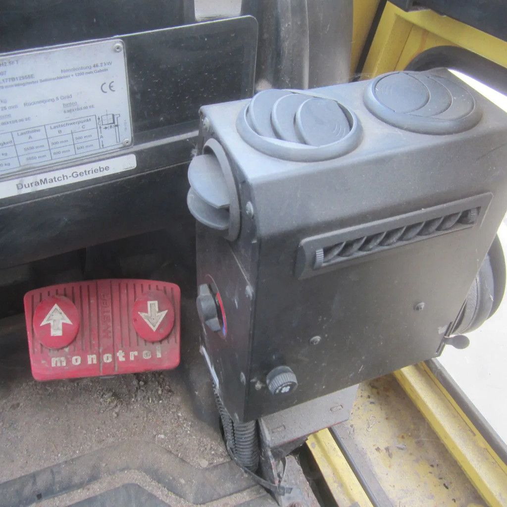 Hyster H 2.5 FT, LPG-gas, triplomast, side shift.