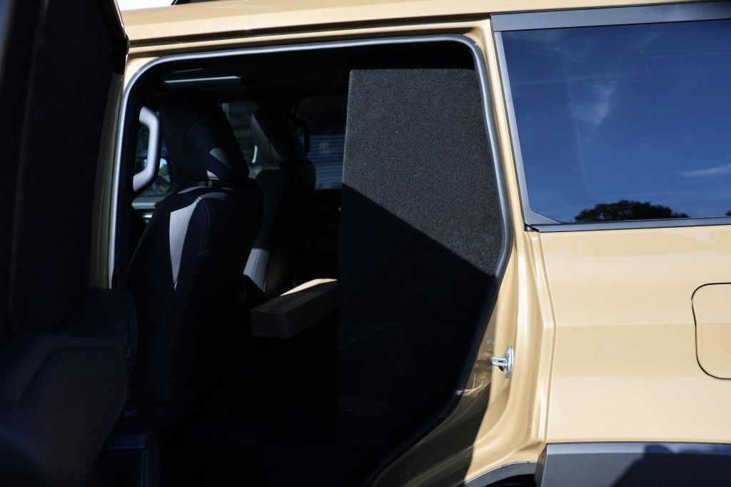 Toyota Landcruiser 250 2.8 D-4D 5DRS EXECUTIVE A/T VAN MET SCHUIFDAK BPM VRIJ