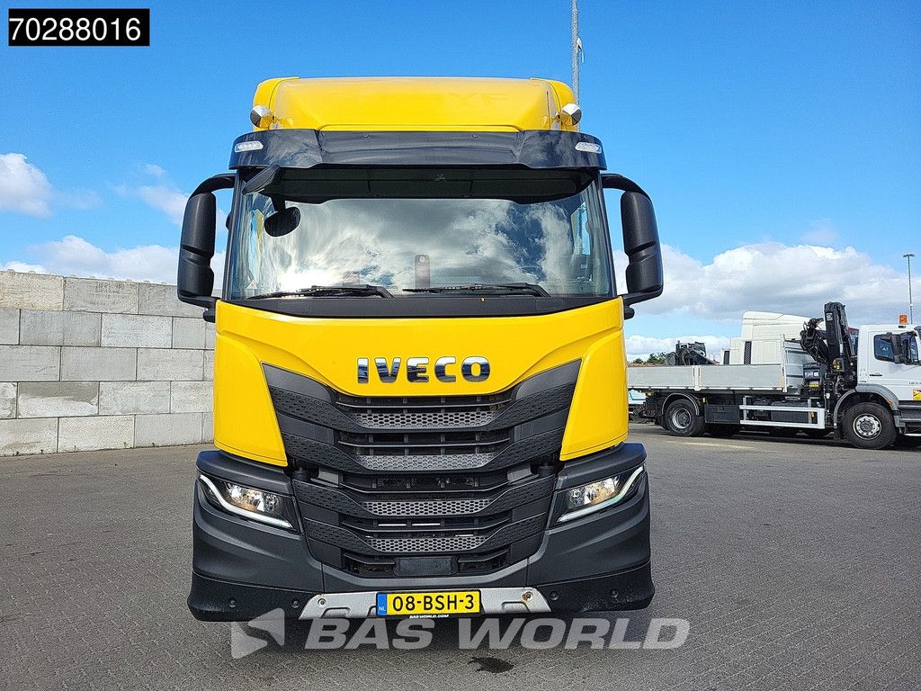 Iveco AD190S/P S-Way 330 4X2 19tons NL-Truck 2000kg underfold Tailgate Automatic ACC Euro 6