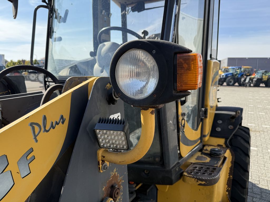 Veneiri VF463F Plus Shovel