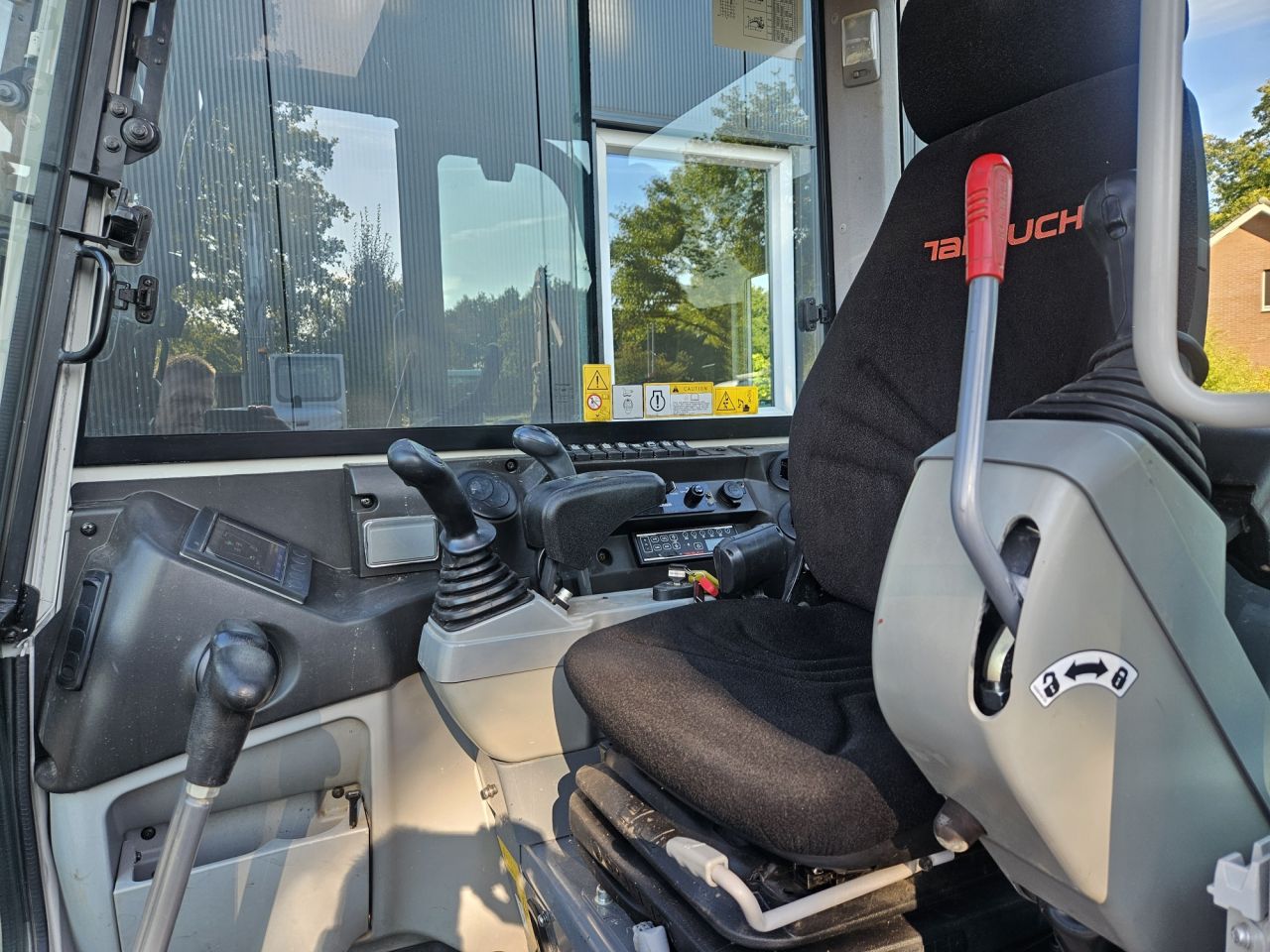 Takeuchi TB240 stage V