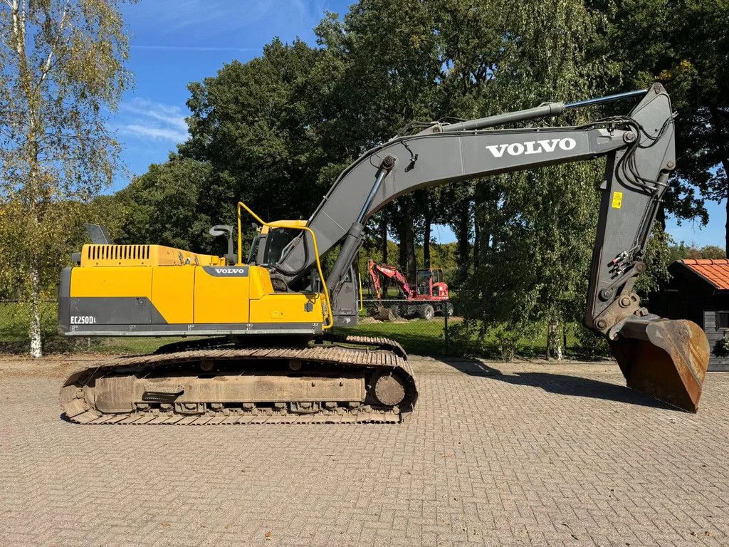 Volvo EC250DL Rupskraan excavator