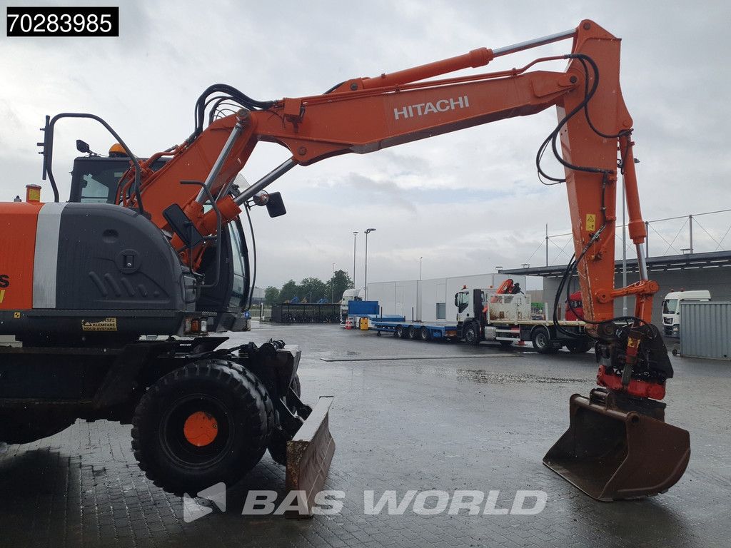 Hitachi ZX140W -3 OUTRIGGERS - ROTOTILT
