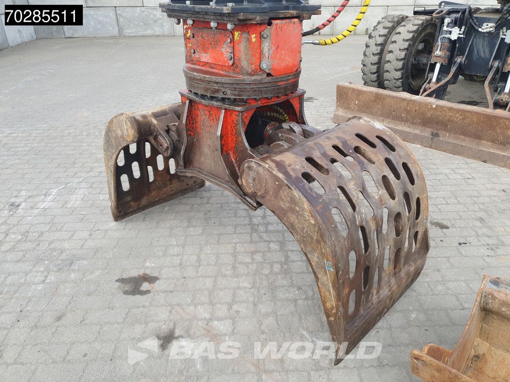 Komatsu PW118 MR -11