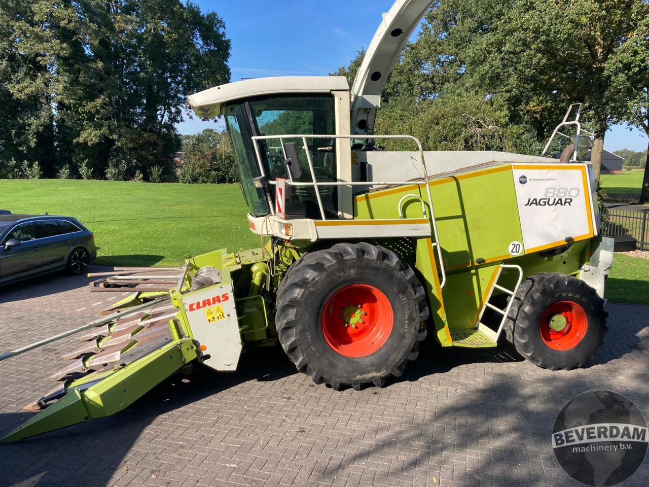 Claas Jaguar 880