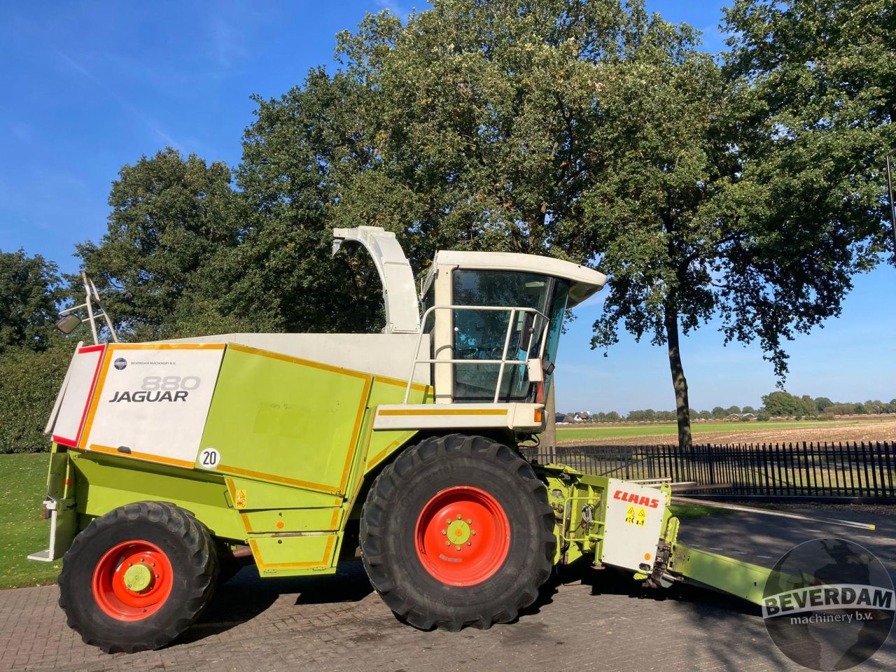 Claas Jaguar 880