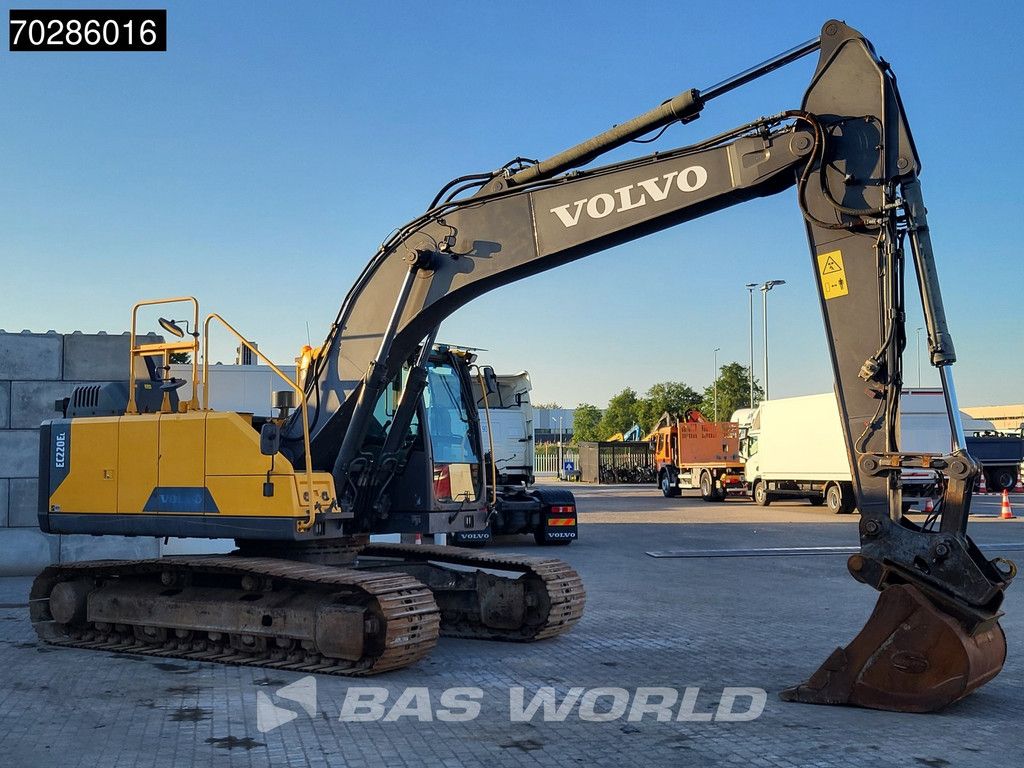 Volvo EC220 E L