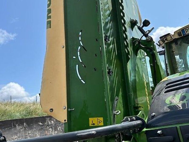 Krone Mähwerk/Mähkombi B880 CV und EasyCut F320 CV