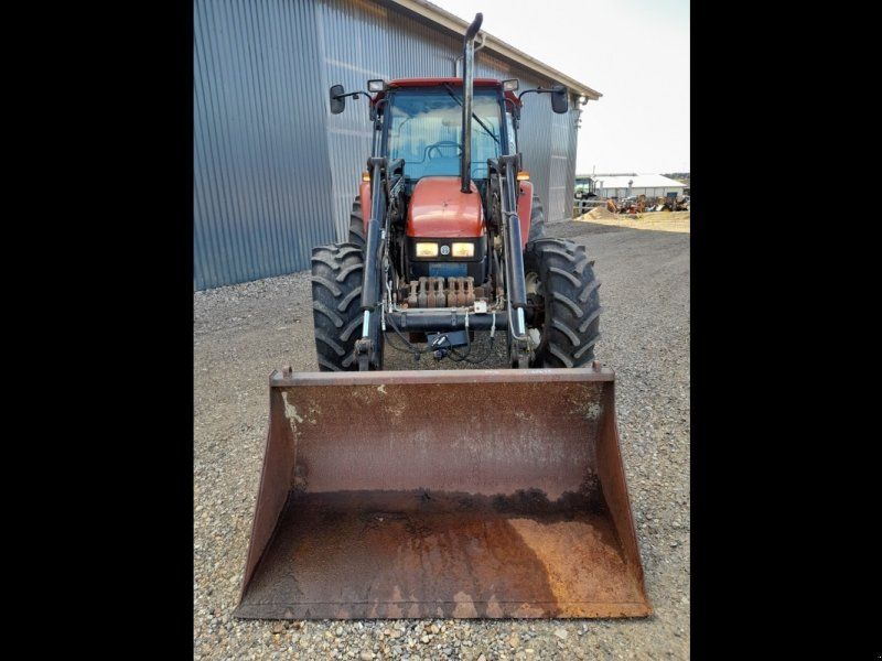 New Holland L85