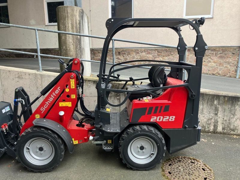 Schäffer HOFLADER SCHÄFFER 2028-2