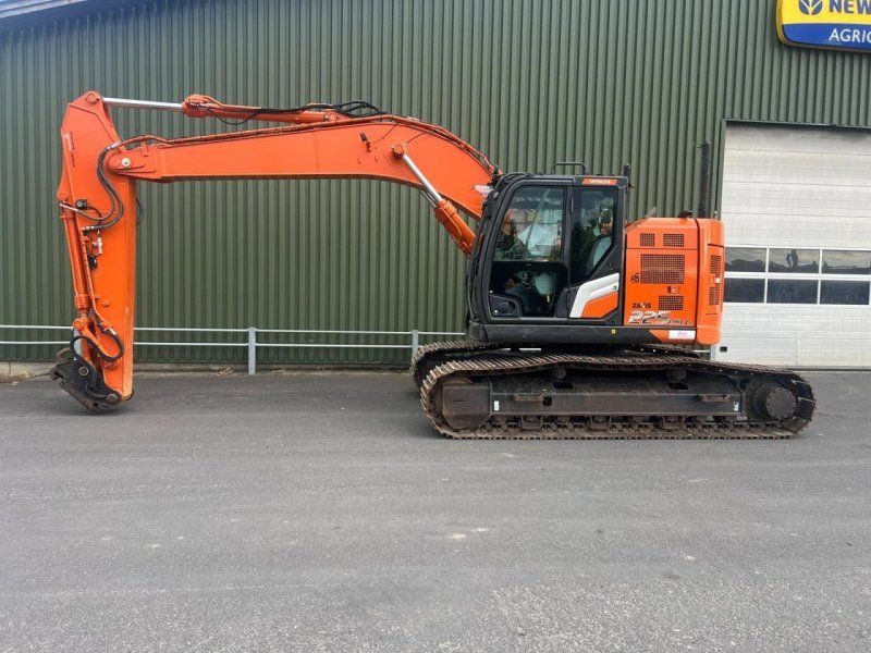 Hitachi ZX225USLC-7