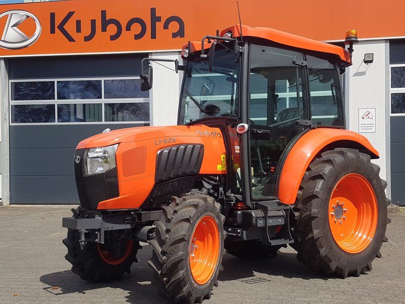 Kubota L1-522 CAB