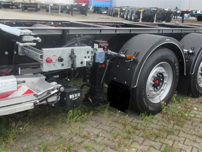 Möslein BDF Tandem- BDF- Wechsel mit Ladebordwand