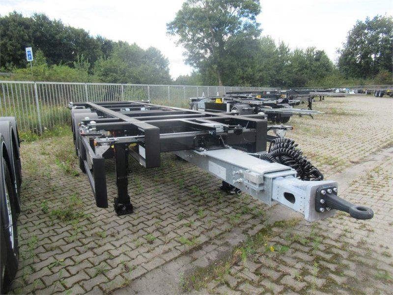 Möslein BDF Tandem- BDF- Wechsel mit Ladebordwand
