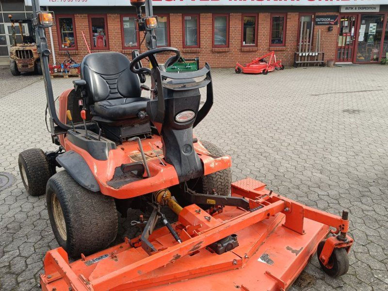 Kubota F3890 med 4 WD og spare
