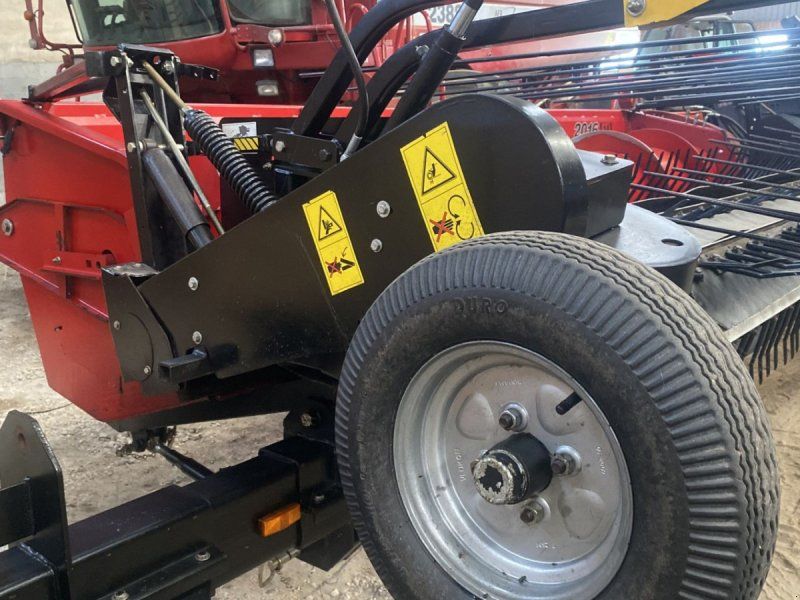 Case IH 2016 14 FOD RAKEUP