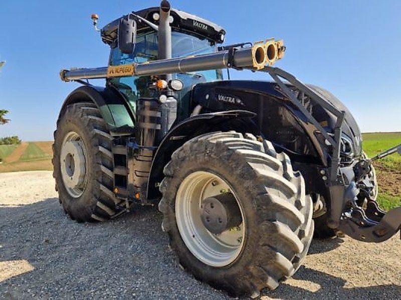Valtra S394