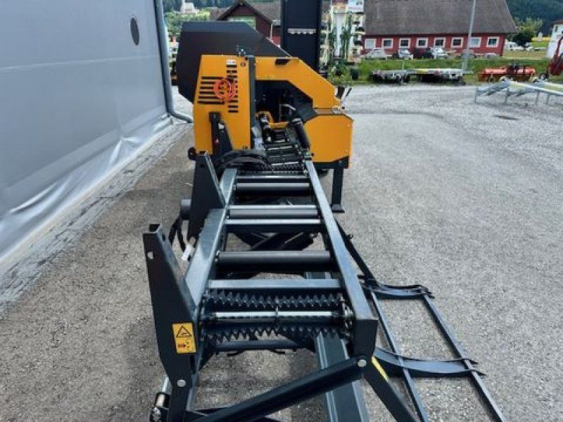 Uniforest Spaltautomat Titan 40/20CD TR Hubtisch Vorführer