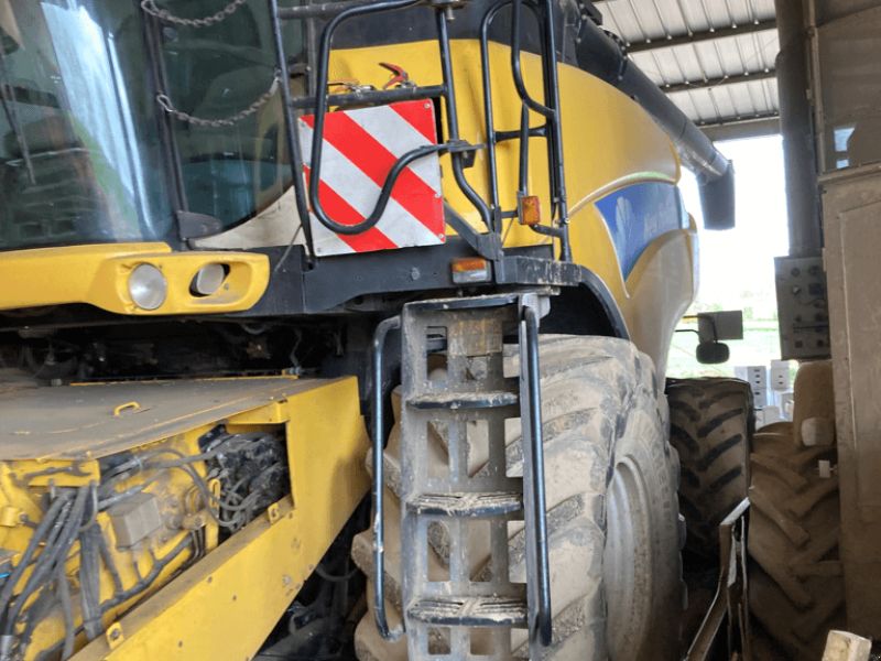 New Holland CR 9080