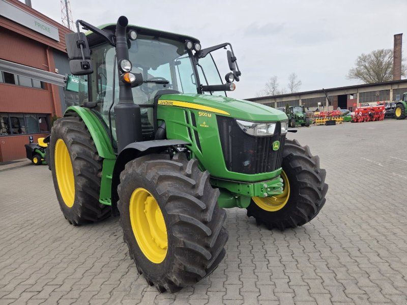 John Deere 5100M