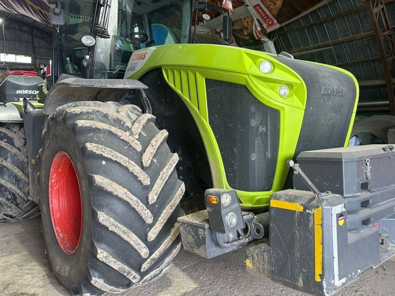 Claas XERION 5000 . Kun 1.900 timer. GPS klar. Ring til Ulrik på 40255