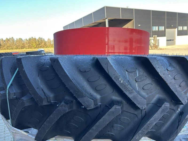 BKT 520/85R50/44