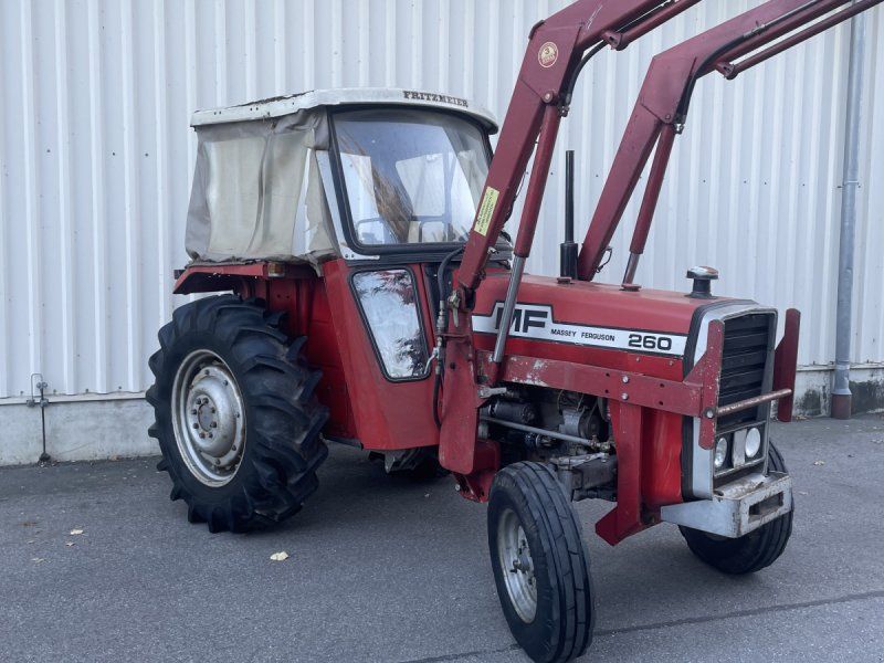 Massey Ferguson 260