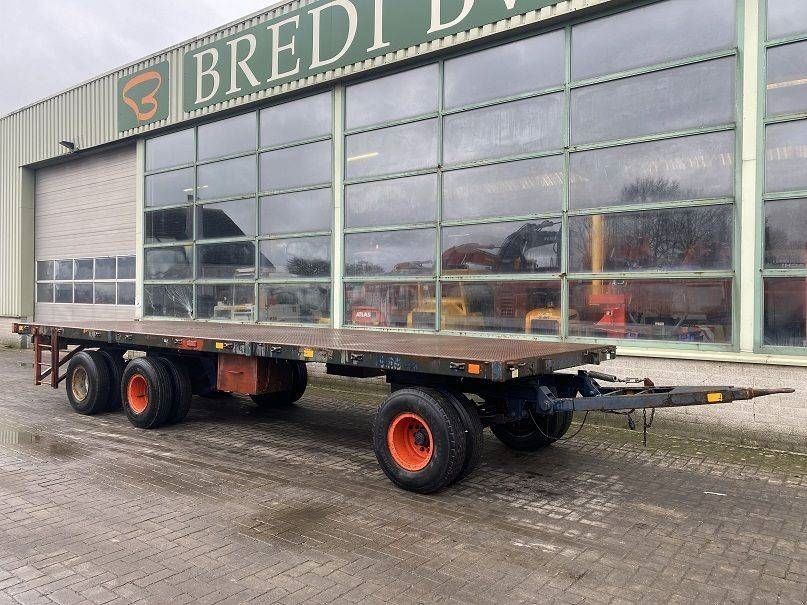 Wagen Stro en hooi