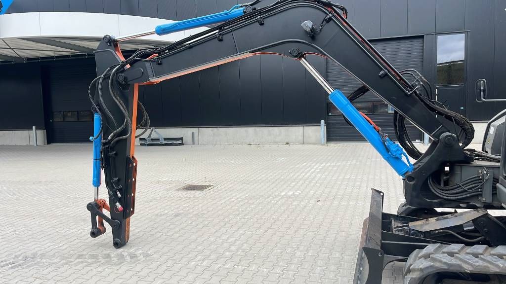 Hitachi Zaxis 85 USB LC-3