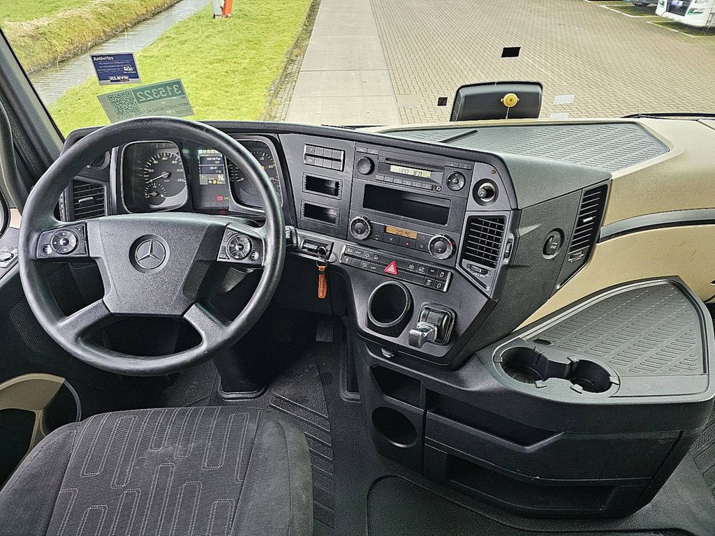 MERCEDES-BENZ ACTROS 1843 LS