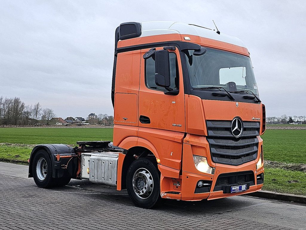MERCEDES-BENZ ACTROS 1843 LS