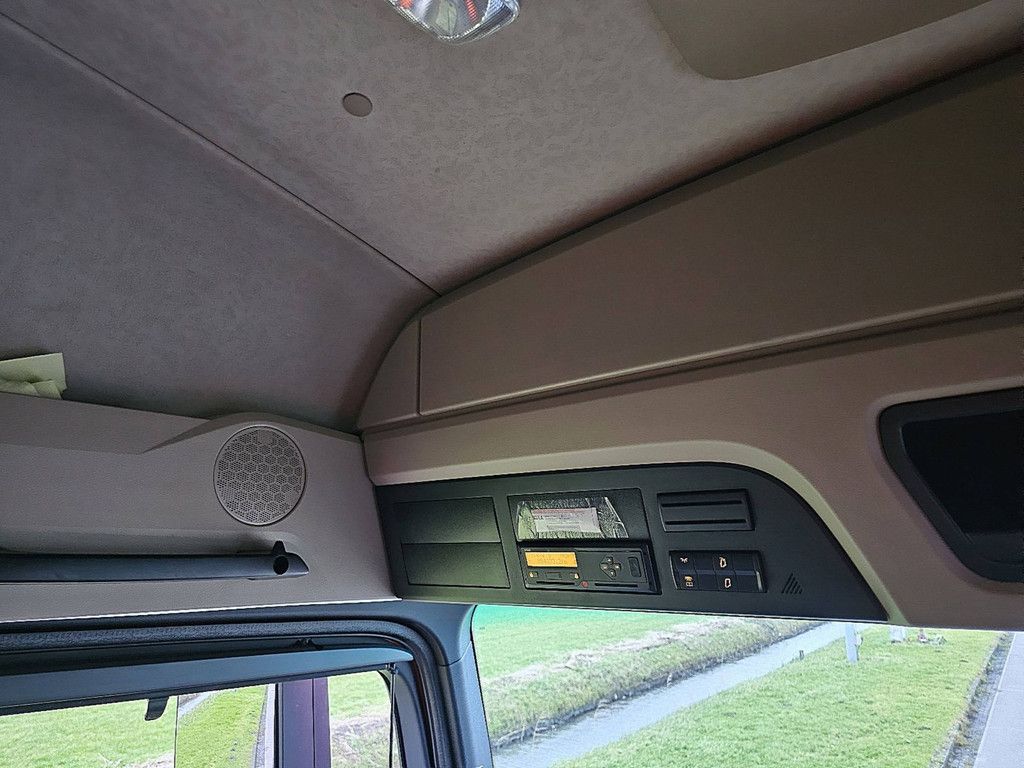 MERCEDES-BENZ ACTROS 1843 LS