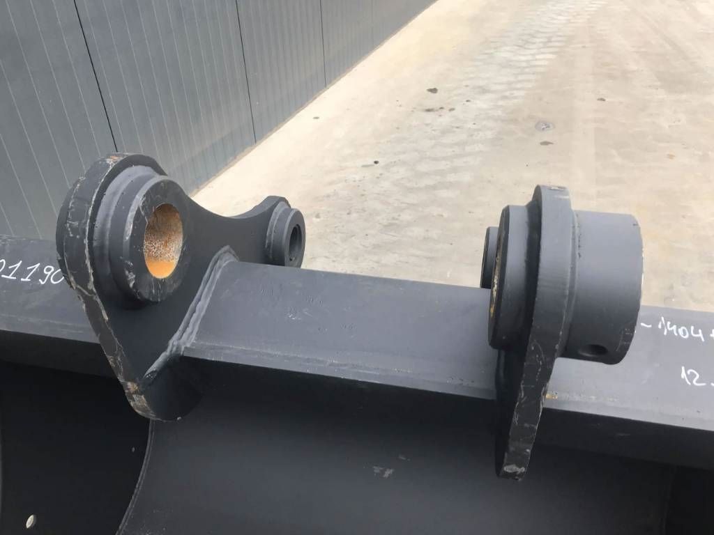 CAT 320D C-Stick