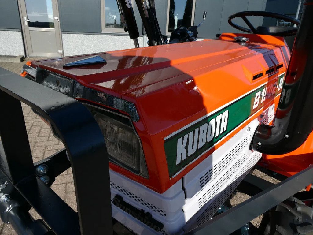 Kubota B1502 4wd / Voorlader / Zijschakeling