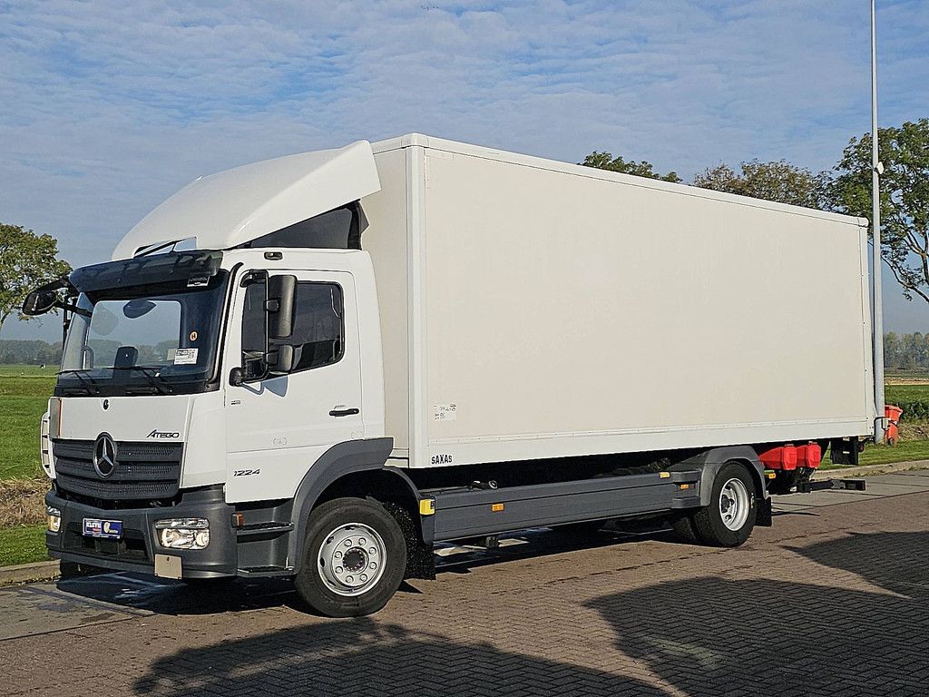 MERCEDES-BENZ ATEGO 1224