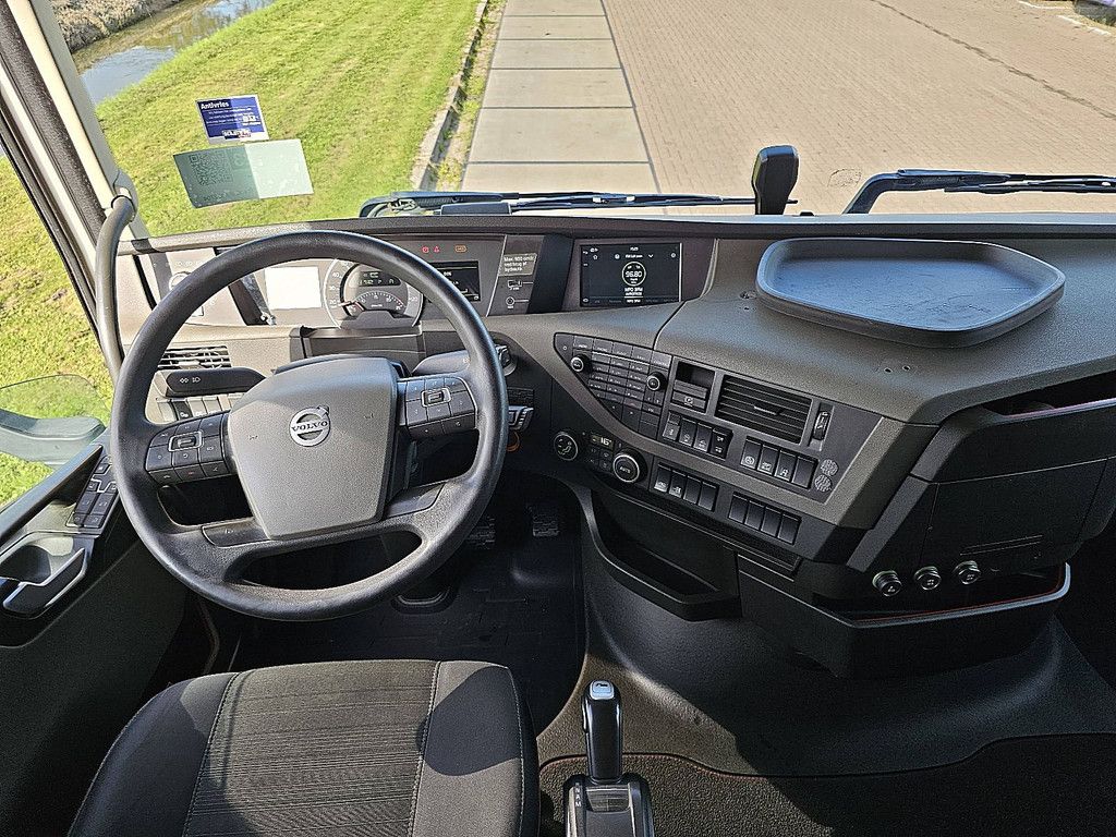 VOLVO FH 500 6x2 steer pto+hydr.