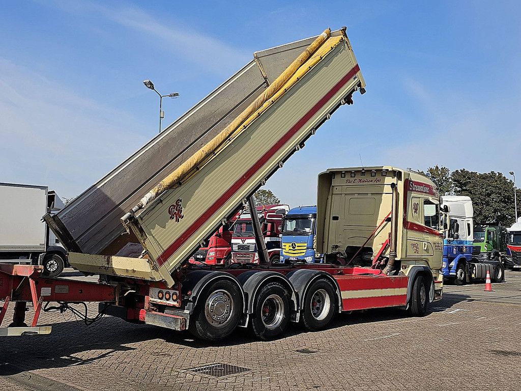 SCANIA R580 8x4 combi special