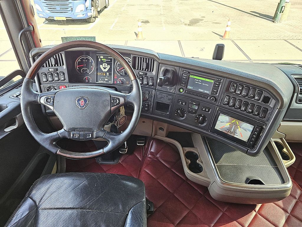 SCANIA R580 8x4 combi special