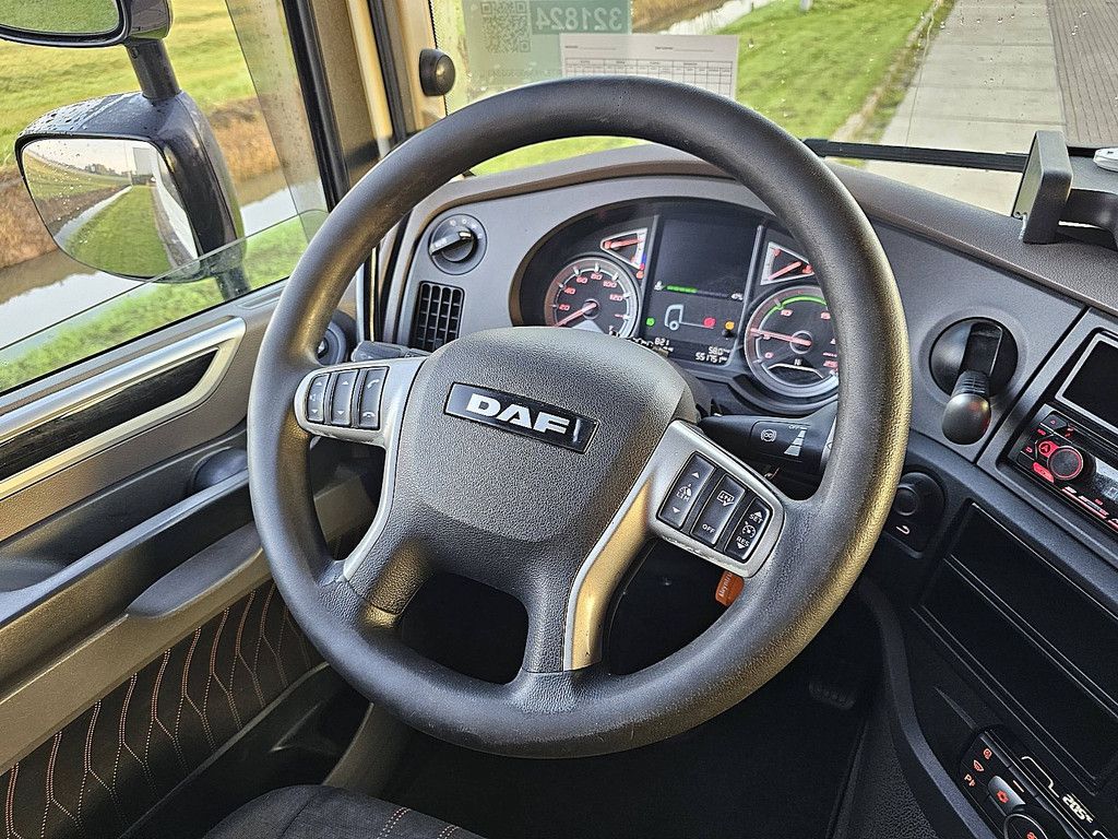 DAF XF 480 ssc skirts night a/c