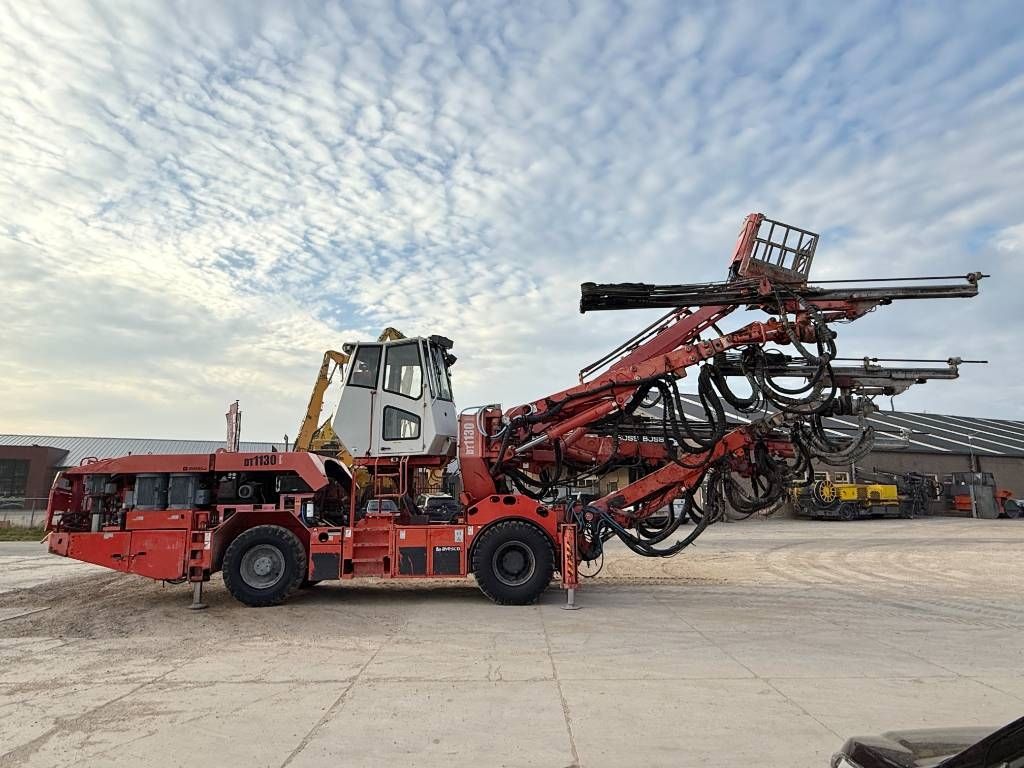 Sandvik DT1130-SC - 3x TB150 Drill Boom + Basket Boom