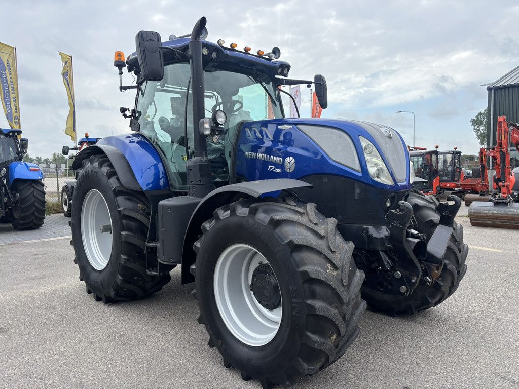 NEW HOLLAND T7.225AC